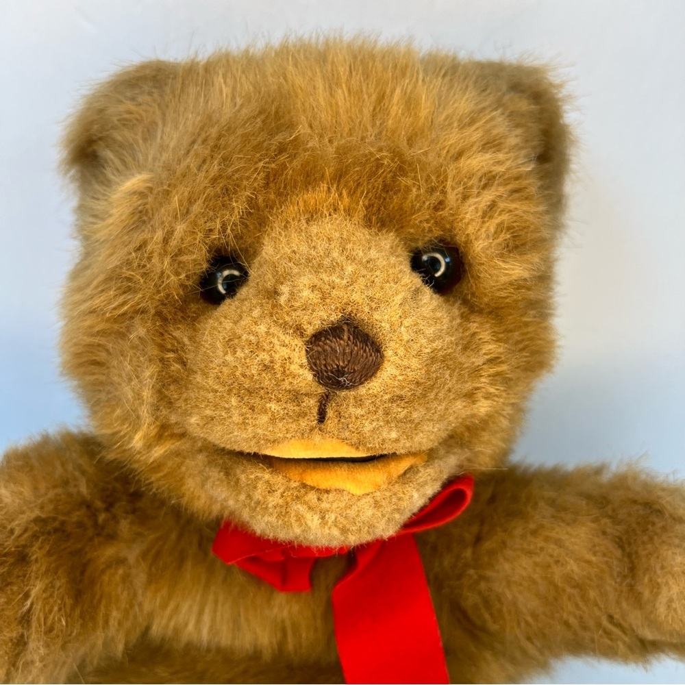 Vintage‎ Gund Brown Bear Puppet with Red Bow Stuffed Animal Teddy Bear - Picture 2 of 12